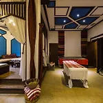 Hotel Ismena 4*