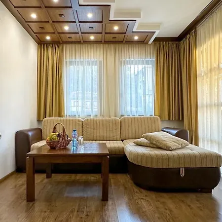 Ismena 호텔 4*