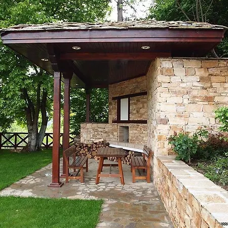 Hotel Ismena 4*