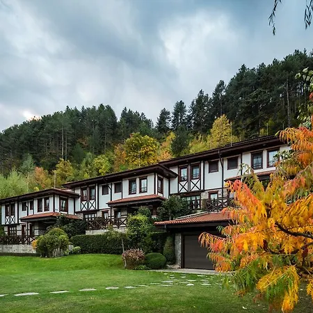 Hotel Ismena 4*