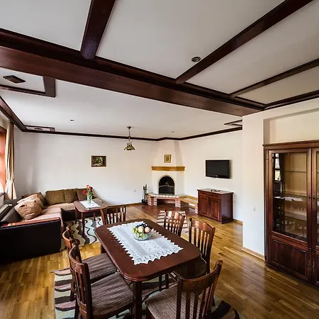 Hotel Ismena 4*